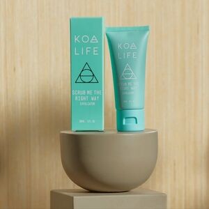 Koa Life Scrub Me The Right Way Eucalyptus Exfoliator 1 oz.